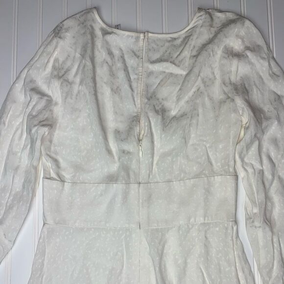 Bcbgeneration Ivory Empire Waist V-Neck Mini Dress Size S Nwot - Picture 10 of 12
